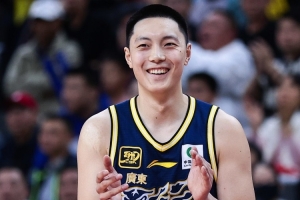 广东全运男篮12人大名单：赵睿、胡明轩、徐杰领衔 周鹏在列