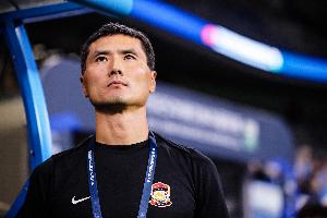 邵佳一上任国足！媒体人：西海岸暂时由德国助教毛雷尔带完本赛季