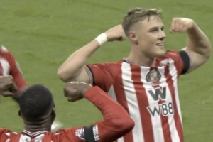 桑德兰官推“吹”中卫巴拉德：一场无比伟大的表演