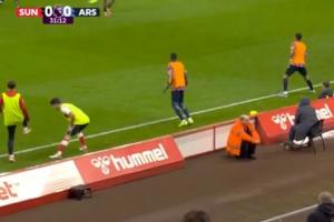 广告牌前移应对枪手定位球！桑德兰主帅：是的，我们想以细节求胜