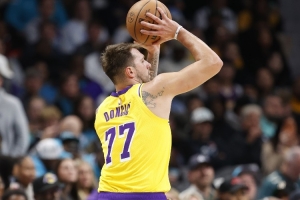 比肩魔勾鲨科？汤爹：东契奇必能成为湖人传奇 拿1个总冠军就行