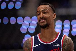 飞得太高了！波津强打 科林斯斜刺飞出大帽将球扇飞