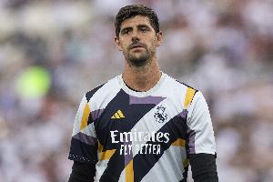 比媒：库尔图瓦周二接受比利时足协医疗团队检查，将退出本次集训