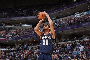 场均5.2分6.8板！步行者官方：与前锋厄尔签第二份十天短合同