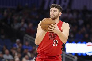 开拓者vs鹈鹕首发：霍勒迪、夏普、卡马拉、阿夫迪亚、克林根